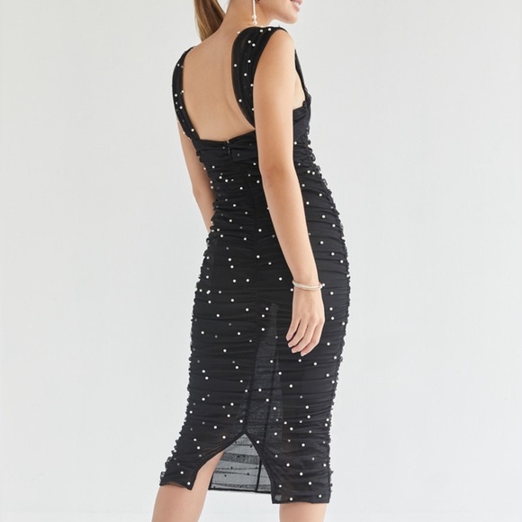 Francesca’s Kathy Rouched Pearl Embellished Midi Dress - Picture 4 of 13